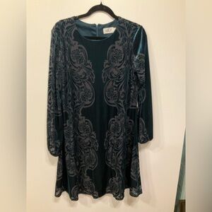 Eliza J Forest Green Burnout Velvet Damask  Long Sleeve Shift Dress Sz 12